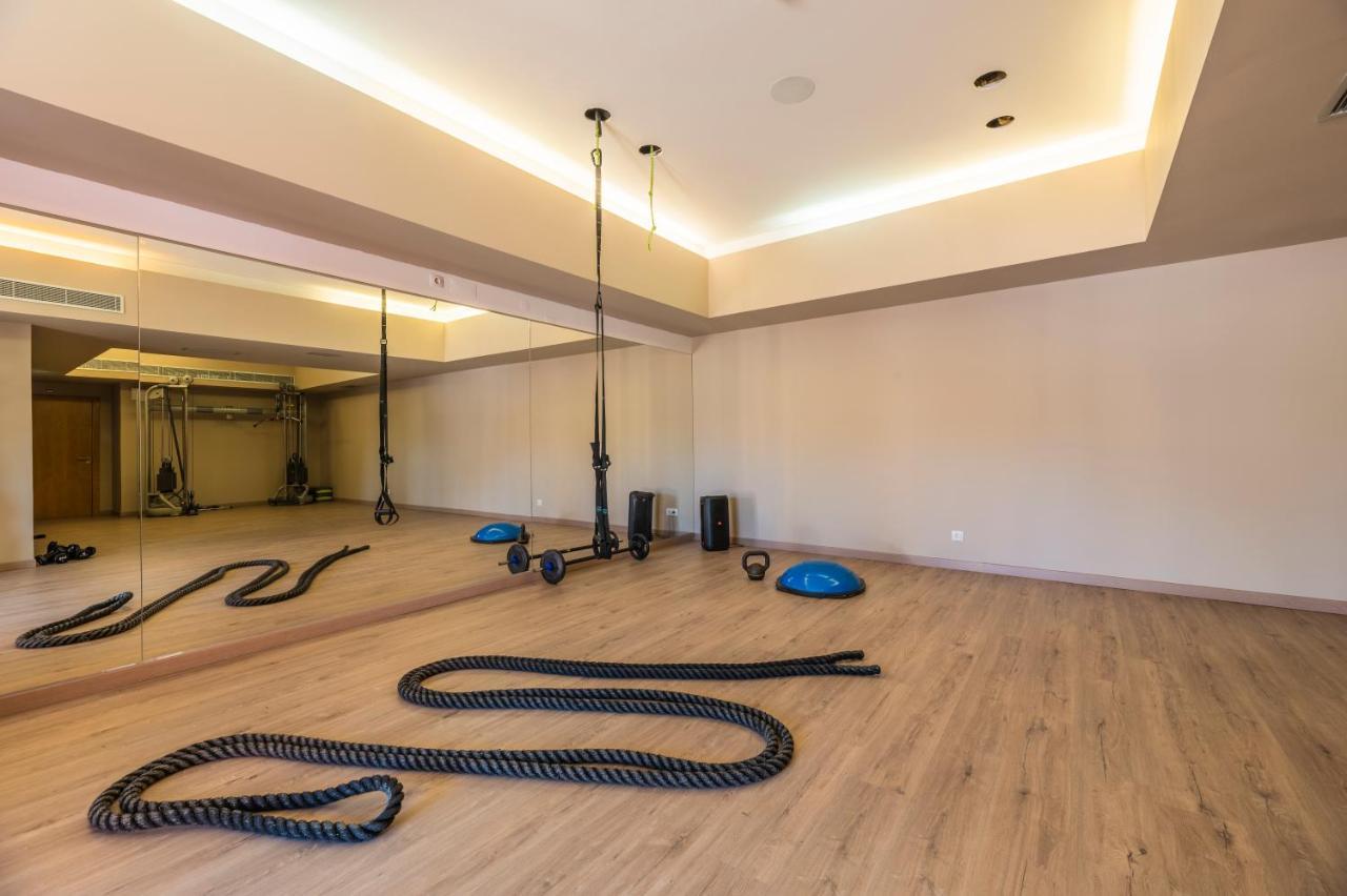 Vale Da Lapa Village Resort Carvoeiro  Eksteriør bilde The gym at the hotel