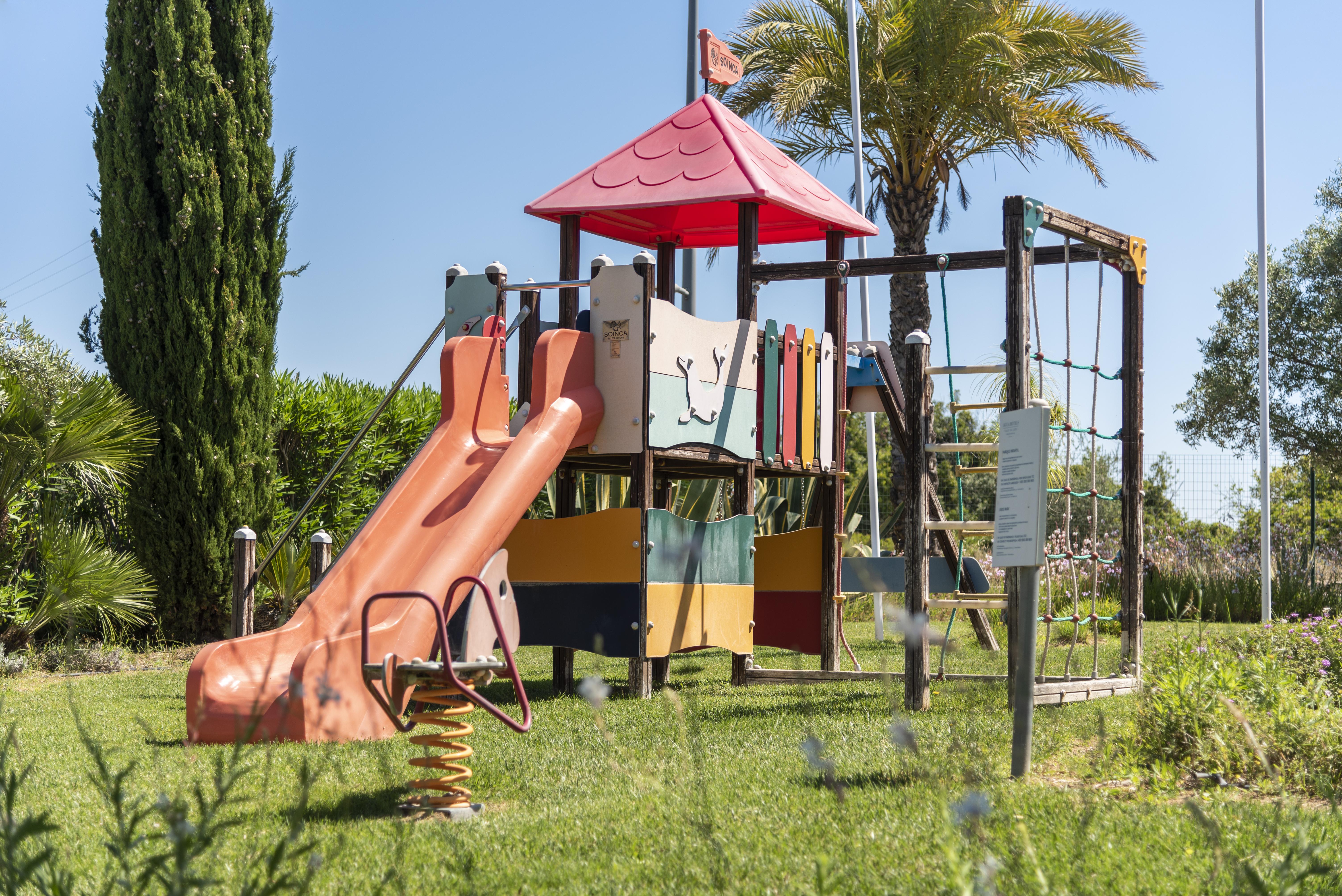 Vale Da Lapa Village Resort Carvoeiro  Eksteriør bilde Playground in Spain