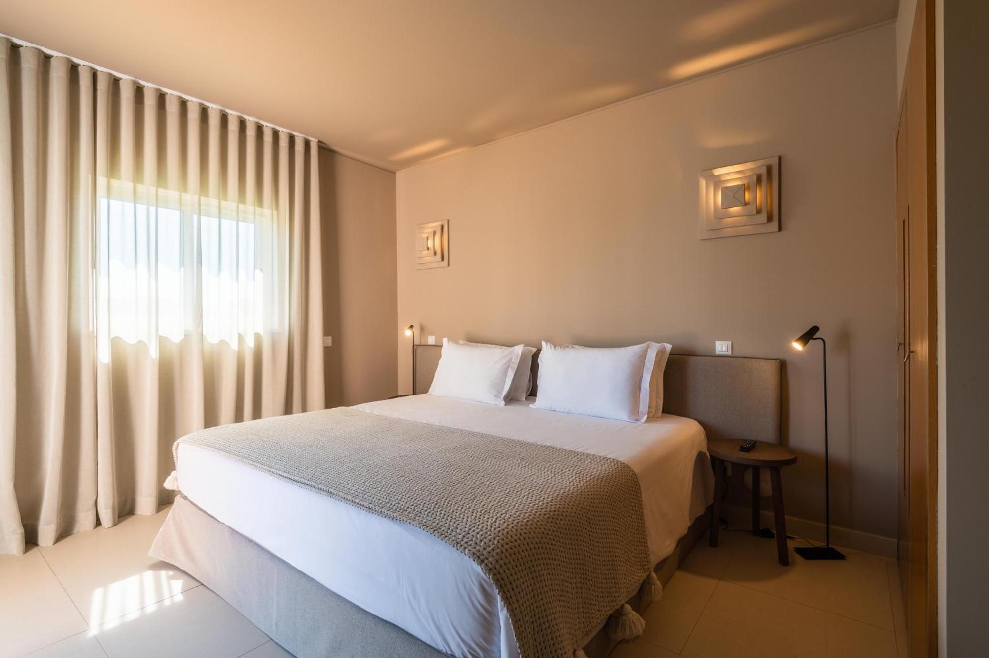 Vale Da Lapa Village Resort Carvoeiro  Eksteriør bilde A bedroom at the hotel