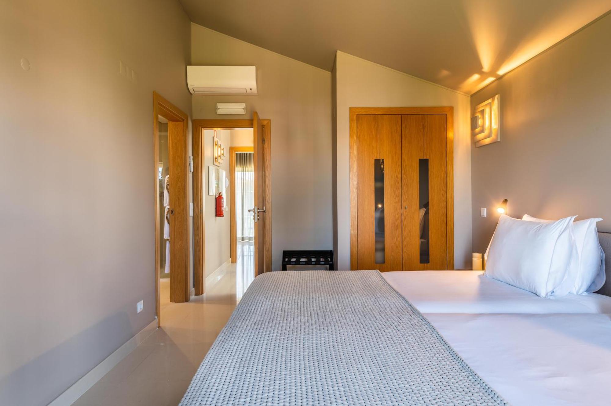 Vale Da Lapa Village Resort Carvoeiro  Eksteriør bilde A bedroom at the hotel